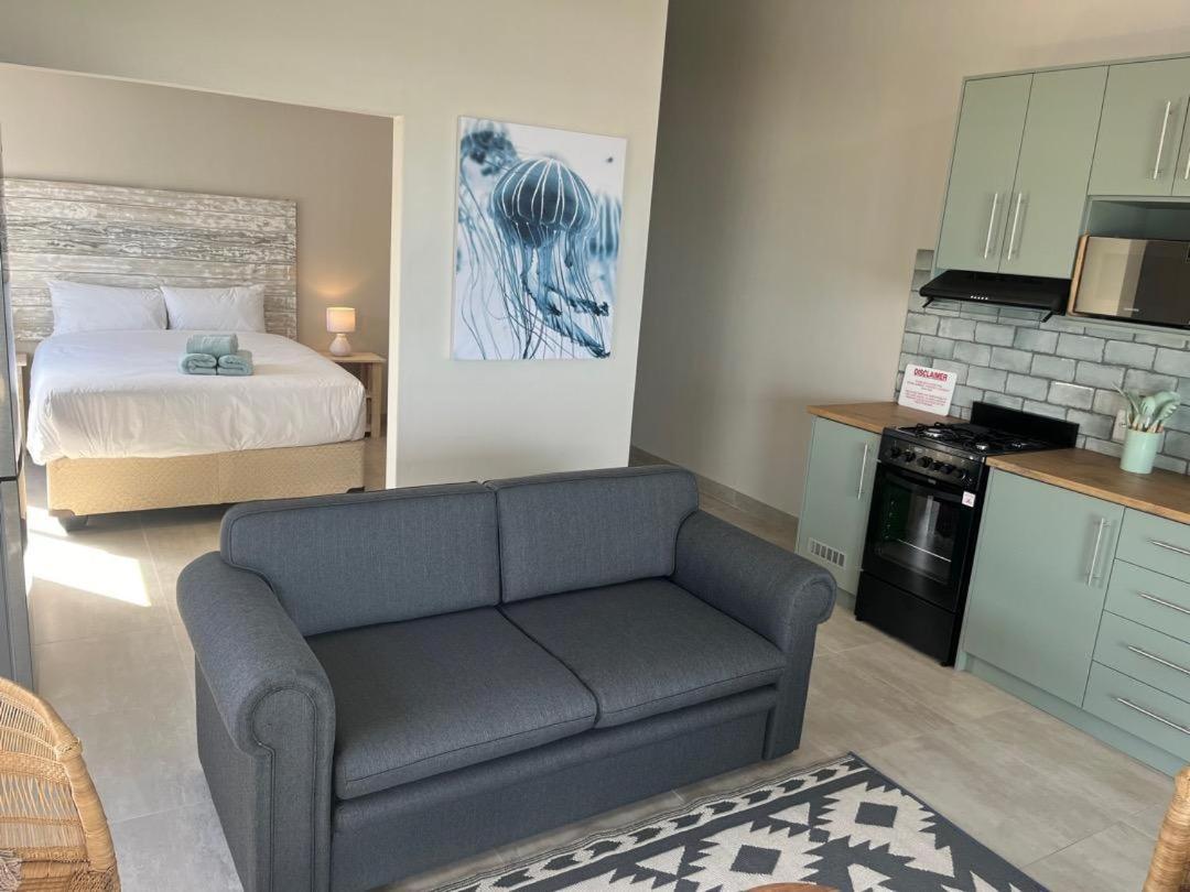White Sands Self-Catering Units 维德尼斯 客房 照片