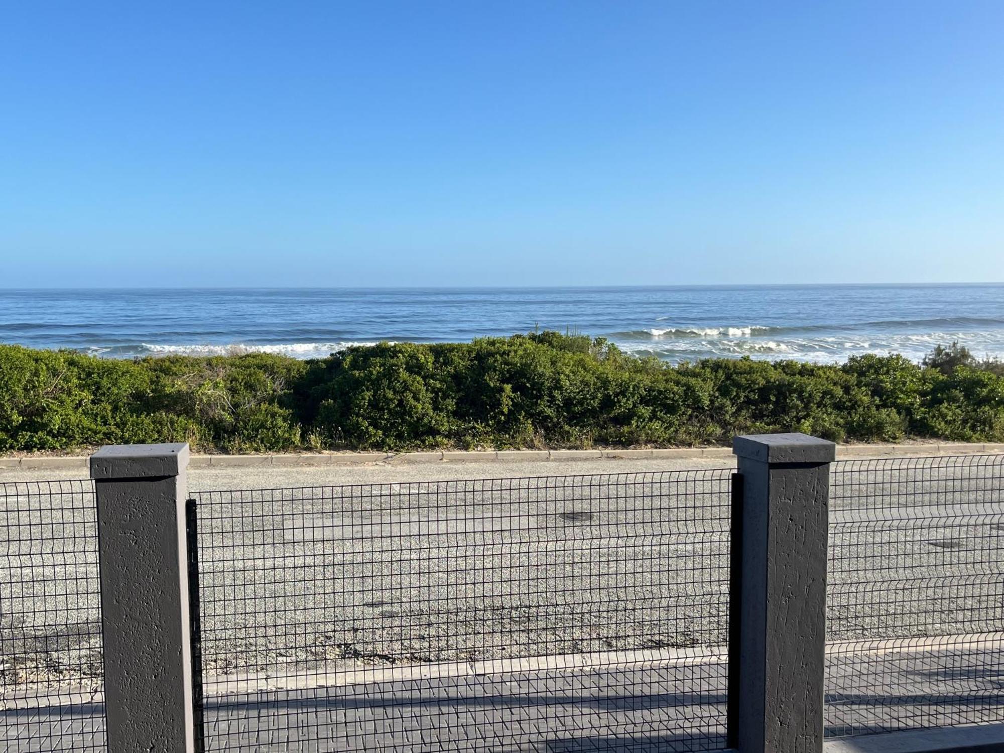 White Sands Self-Catering Units 维德尼斯 外观 照片