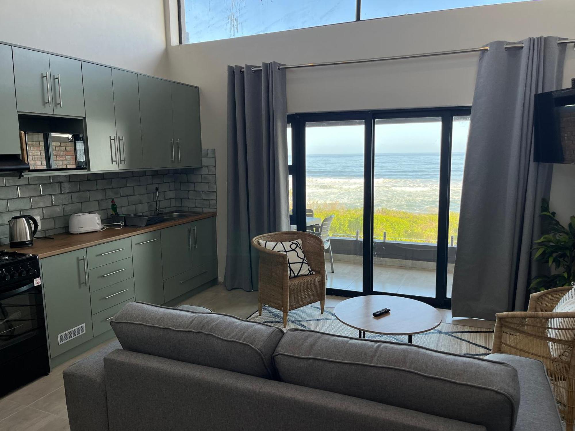 White Sands Self-Catering Units 维德尼斯 外观 照片